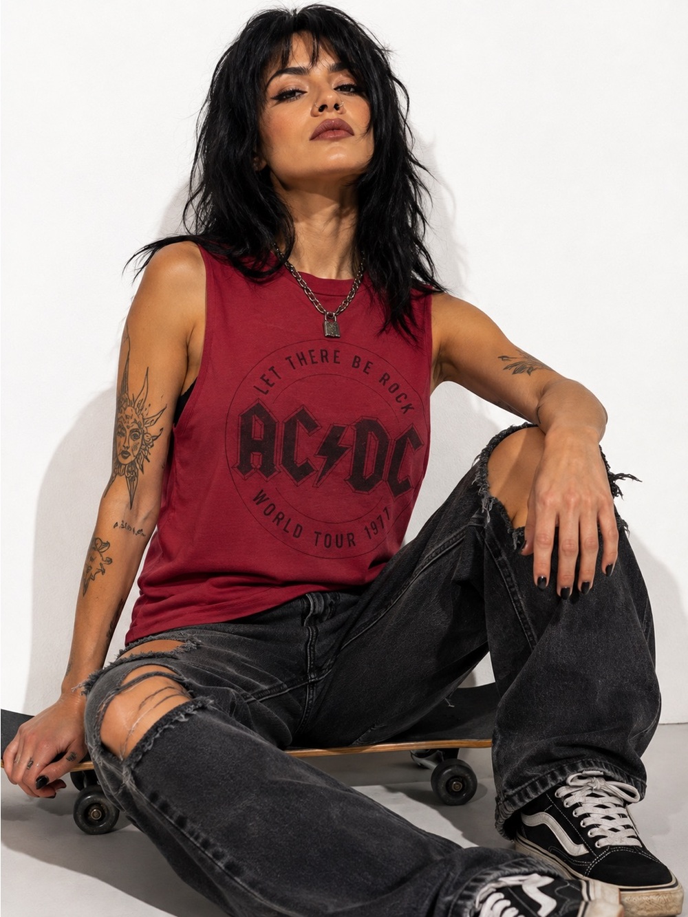 AC/DC Vintage Muscle Band Tee | Burgundy | Size Medium